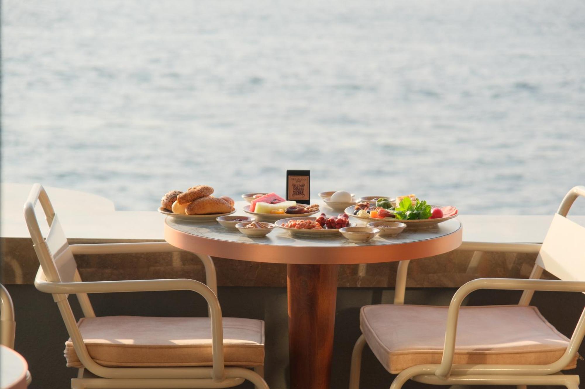 Dream Inn Karakoey Bosphorus Isztambul Kültér fotó